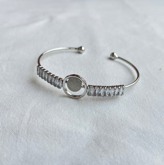 Circle Sliver Cuff Bracelet